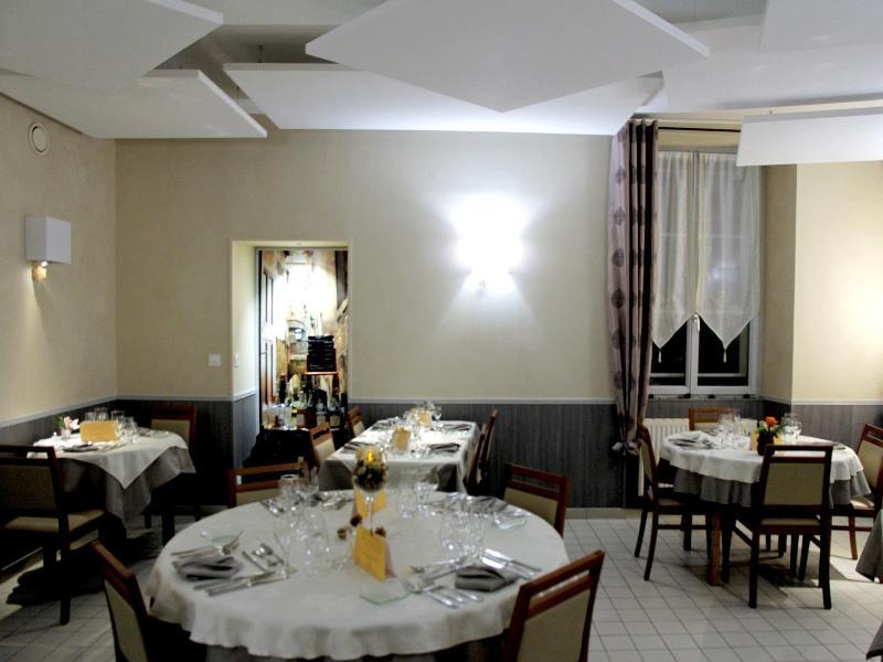 Auberge Du Cheval Blanc Бомон-Пье-де-Бёф Экстерьер фото
